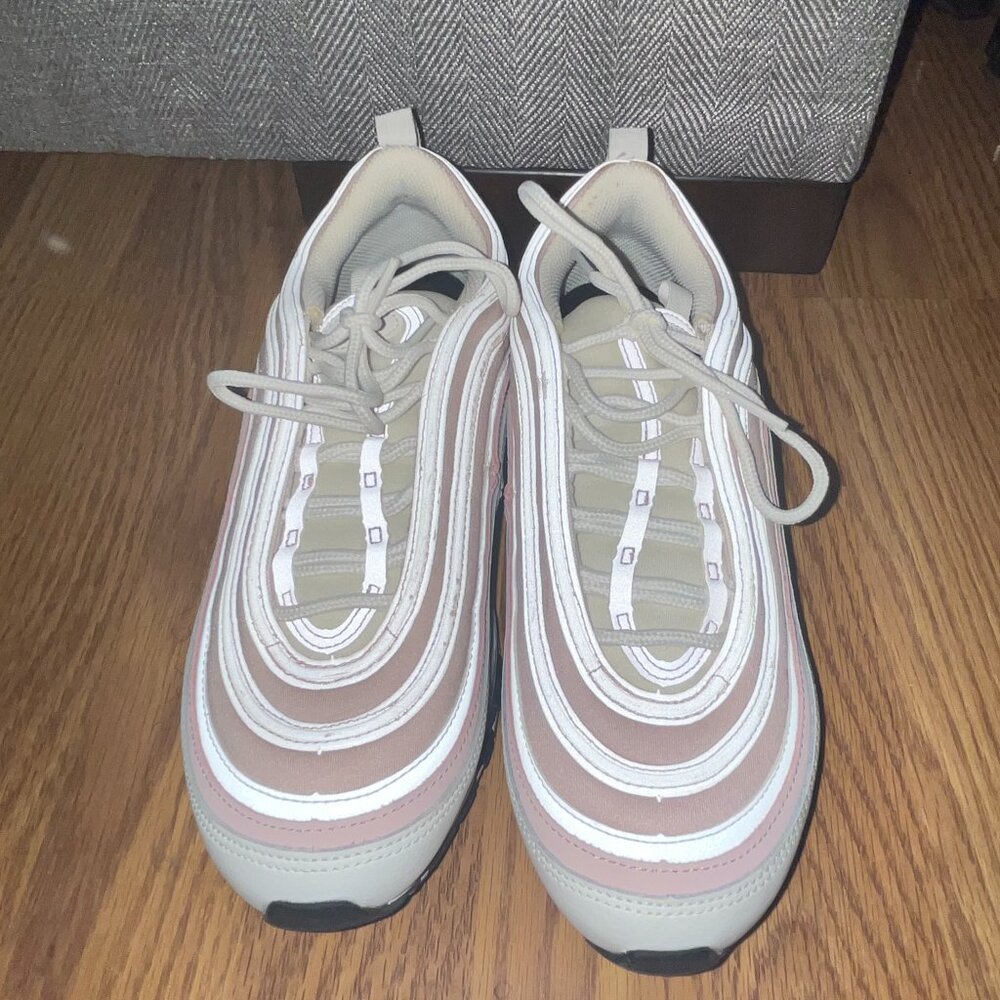 Pink Nike Air Max
